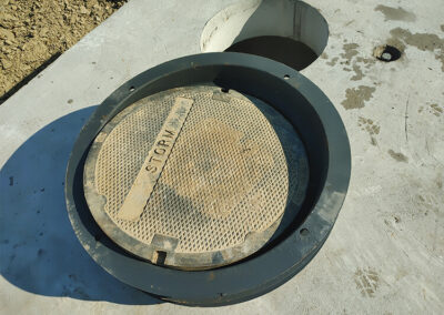 precast stormwater filtration vault grate