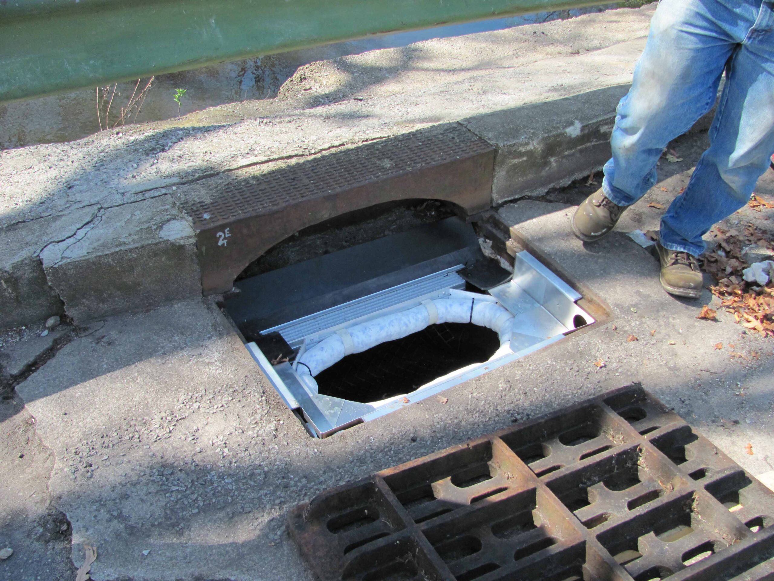 long beach stormwater curb inlet stormsack geotextile filter insert installation
