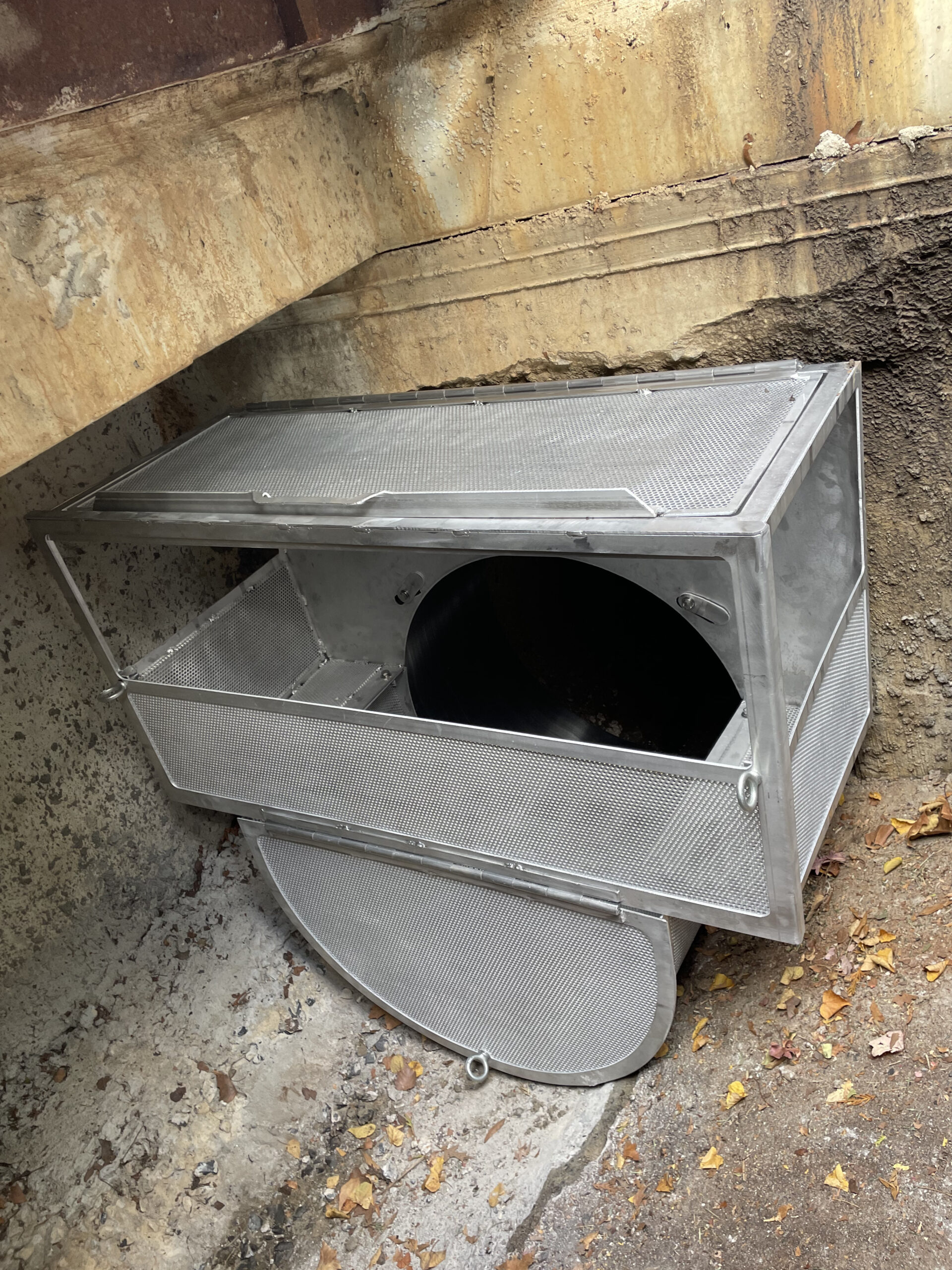 fabco industries flowline protection for curved bottom channel